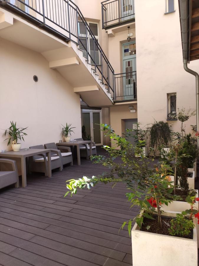 Mirror Apartments Krakow Ngoại thất bức ảnh