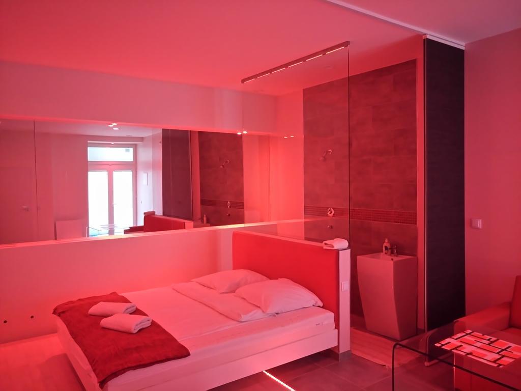 Mirror Apartments Krakow Ngoại thất bức ảnh
