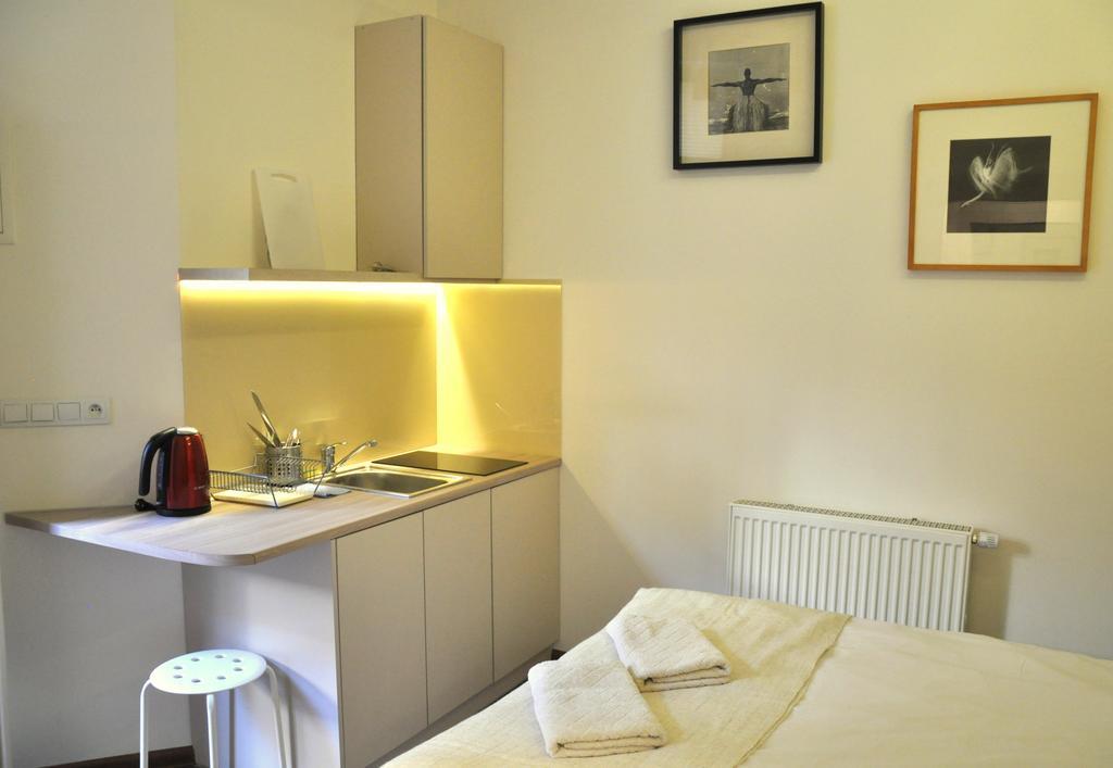 Mirror Apartments Krakow Ngoại thất bức ảnh